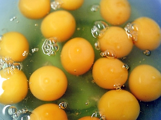 В Брюсселе приготовили омлет из 10 тысяч яиц