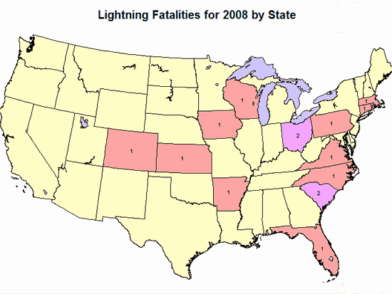 В США за четыре дня молния убила 5 человек