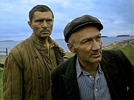 Владимир ГОЛОВИН (справа)