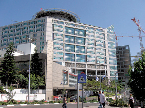 Знаменитая клиника «Ихилов» находится в центре Тель-Авива
