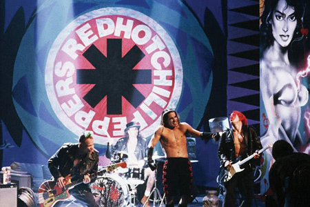 Red Hot Chili Peppers предъявили права на Californication