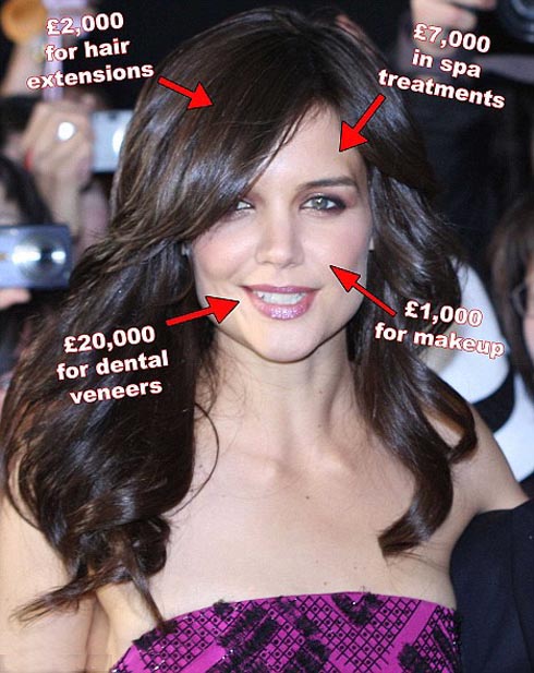 Преображение обошлось актрисе в 30 тысяч британских фунтов ($44 000): наращивание волос - 2000 фунтов ($3000), спа-процедуры – 7000 фунтов ($10 000), услуги стоматолога – 20 000 фунтов ($30 000), и макияж - 1000 фунтов ($1500).