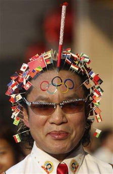 Китайцы помешались на Олимпиаде: выходки самых эксцентричных фанатов