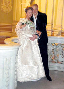 …но поженились только в ноябре 2008 года, за неделю до рождения сына Саши (фото odnoklassniki.ru)