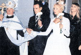Шалимов богаче невесты