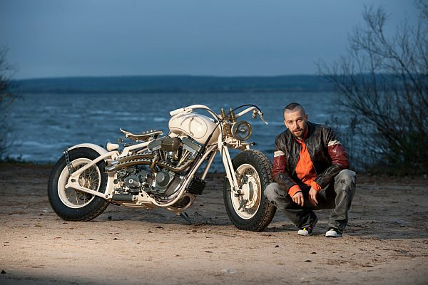 Мотоциклист Владимир