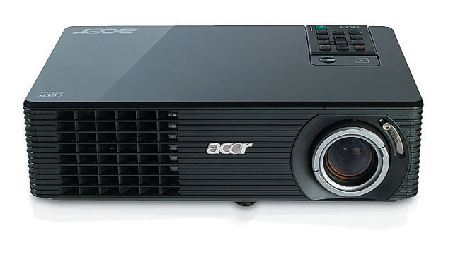 Acer начала поставки двух новых проекторов X1260 и X1160