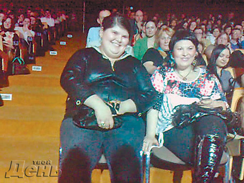 На концерт своего кумира и близкой подруги Марьяша пришла вместе с мамой