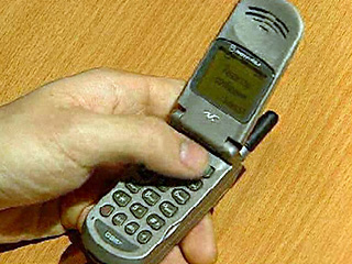 Запрет на курение привел к SMS-мании