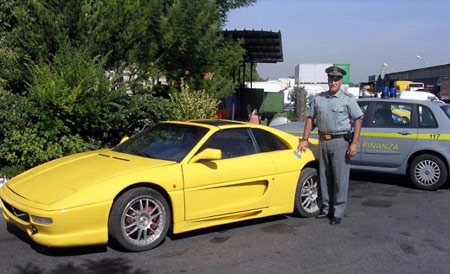 В Риме обнаружен контрафактный автомобиль Ferrari