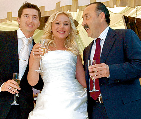 На шикарной свадьбе Юлии и Евгения в 2006 году Валерий ГАЗЗАЕВ был почётным гостем