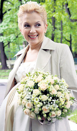 Катя Шмелева (Мария ПОРОШИНА) найдет свое счастье на помойке