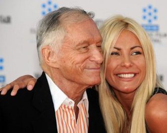 Невеста бросила 85-летнего владельца «Playboy» за 4 дня до свадьбы
