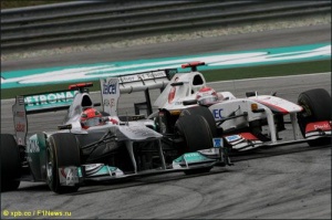 Шумахер провел больше всех обгонов в 2011 году
