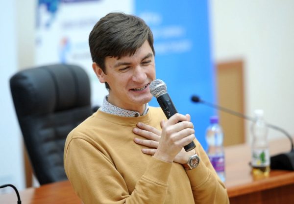 "Мне стыдно, что я родился в этот день", - Александр Гудков высказался об СВО на Украине