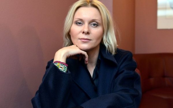 Яна Троянова прокомментировала удаление сериала «Ольга» после скандального интервью Дудю*: "Не знаю, что там у них происходит. Я продолжаю работать на Россию"