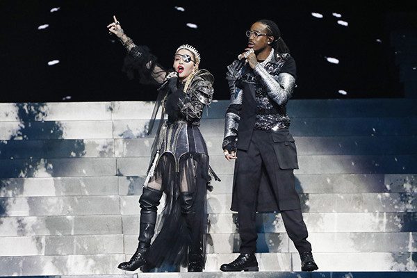 Верка Сердючка - вот кто стал настоящей звездой "Евровидения"! О том, как он встретился с Мадонной