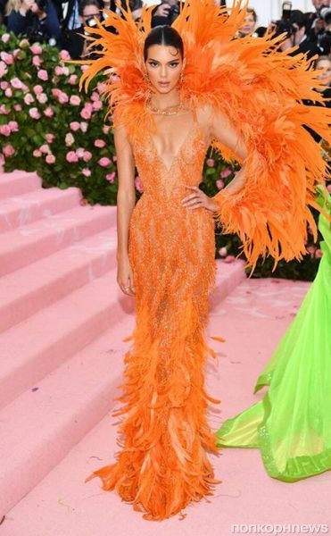 Met Gala 2019 - Самые яркие образы. Леди Гага оказалась многослойной матрешкой