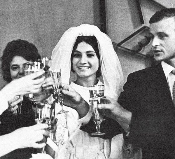 Редкие свадебные фото советских кумиров