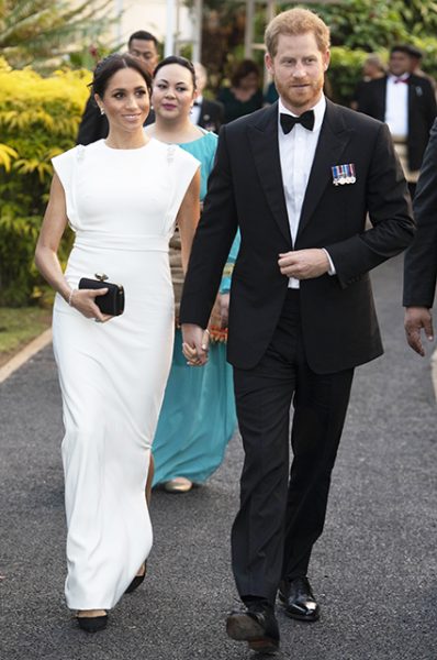    Все дороги ведут в Рим - принц Гарри с женой улетели в Италию на свадьбу