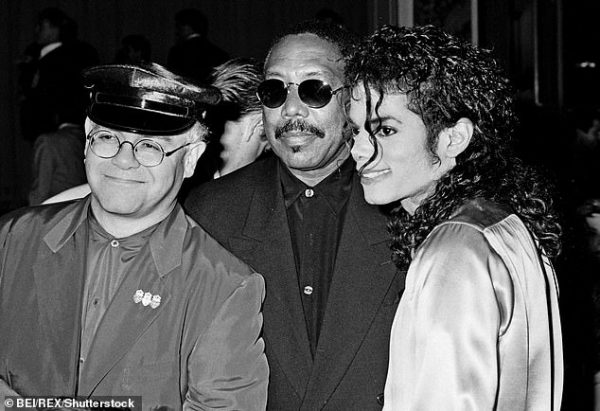 Элтон Джон о Майкле Джексоне: "Я думал, бедняга полностью спятил"