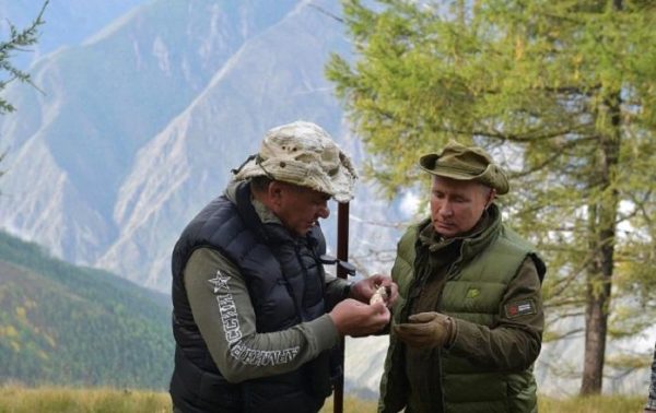 Путин случайно разрекламировал бренд "Армия России" и пообещал таежный воздух в Москве