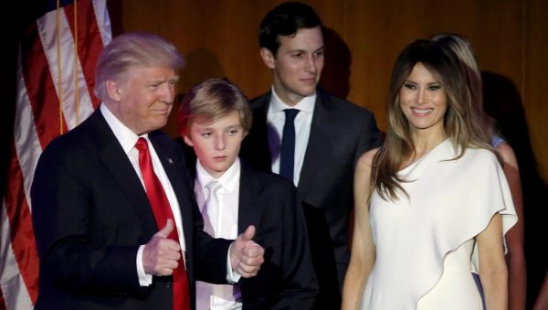 "Он не очень счастлив" - Дональд Трамп озадачил высказыванием о сыне Бэрроне