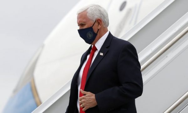 Губернатор-демократ штата Вашингтон критикует Трампа за отказ навязывать маски людям