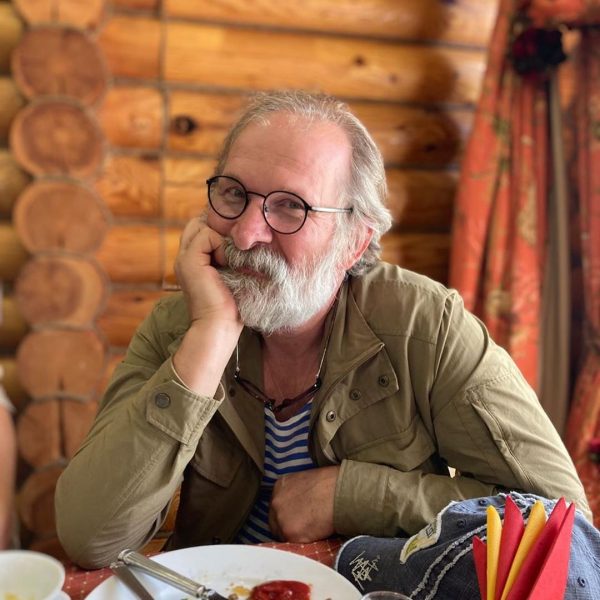Федор Добронравов отдыхает в Астраханской области