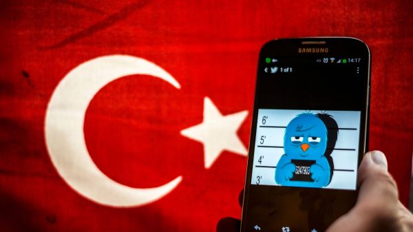 В Twitter пошутили над зятем Эрдогана - Поэтому он собирается запретить соцсети в Турции