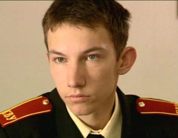 Кирилл Емельянов уходил загул в шестнадцать лет