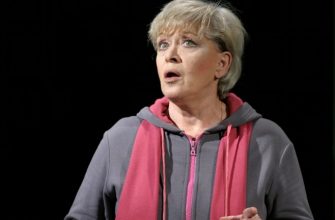 Поражение легких почти на 90 процентов: Как в Петербурге спасали Алису Фрейндлих