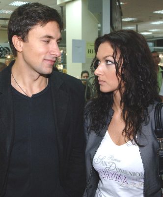 Григорий антипенко фото с женой
