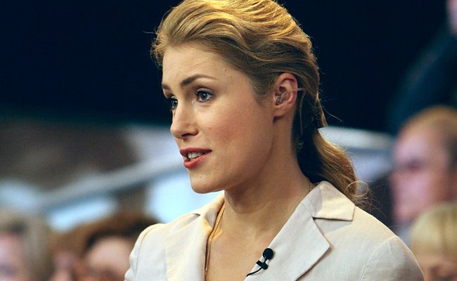 Шукшина бросила близнецов на отца на 6 лет. А затем забрала их у папы Вишнякова
