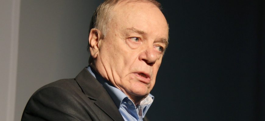 Геннадий Сайфулин рассказал об алкоголизме первой жены