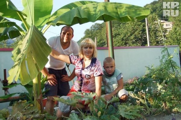 Святослав Ещенко с женой Ириной и сыном