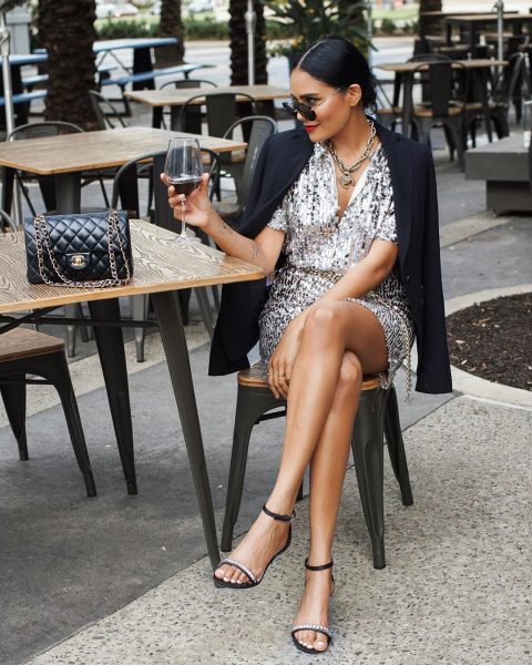 Fashionable things with sequins