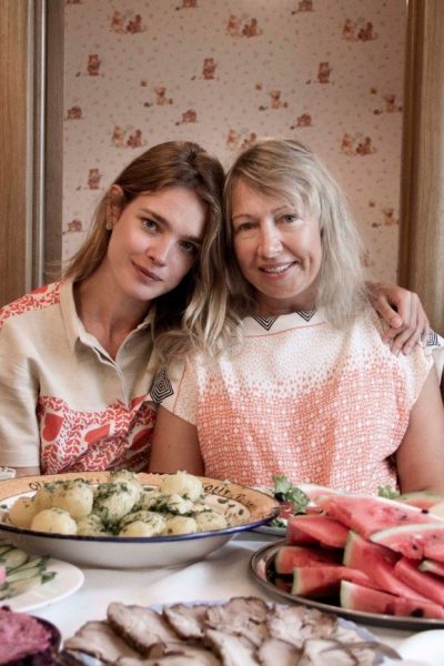 Наталья Водянова с матерью, фото:eva.ru