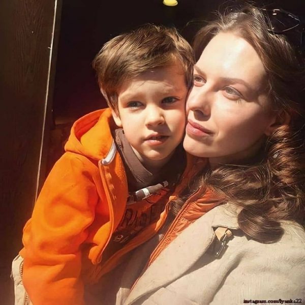 Лянка Грыу с сыном, фото: НеМалахов