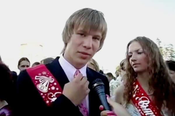 Иван Дорн и Анастасия Новикова на выпускном вечере. Фото spletnik.ru