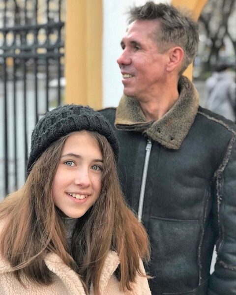 Алексей Панин с дочерью Анной. фото:paparazzi.ru