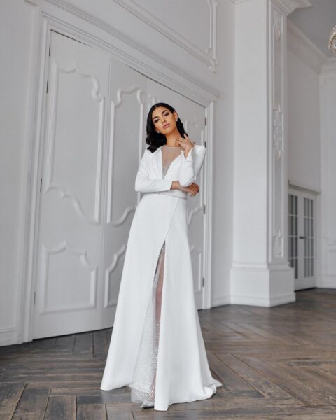 Самые модные свадебные платья 2022 года - последние тенденции и тренды, стильные фасоны: фото модных образов
