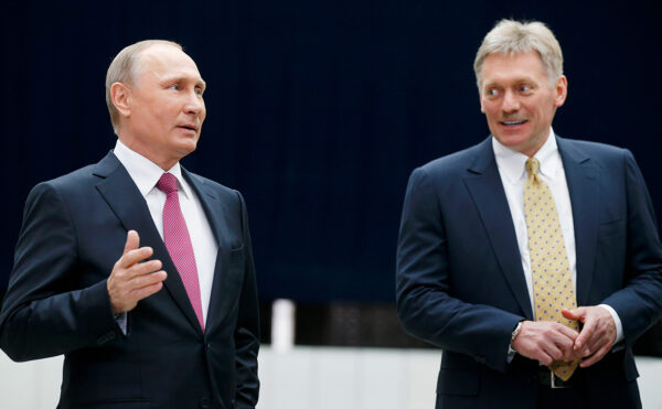 Владимир Путин и Дмитрий Песков, фото:rbc.ru