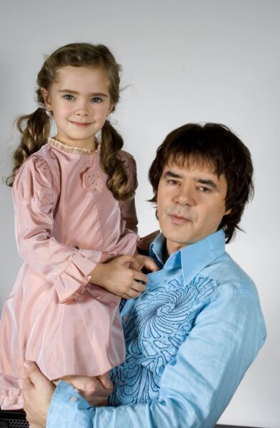 Евгений Осин с дочерью, фото:Twitter›EOsin008