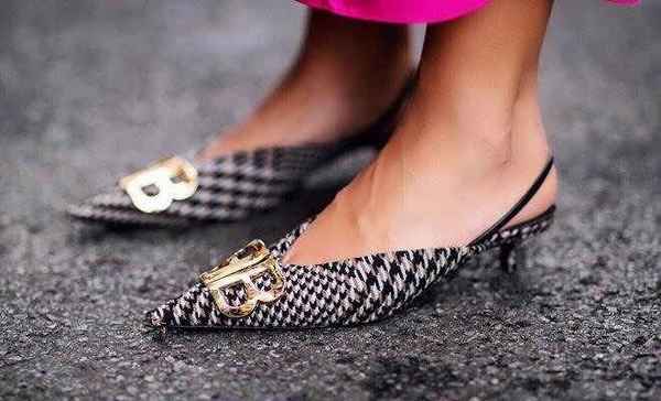 Самые модные женские туфли 2022 - последние тренды, фото стильных образов, с чем сочетать
