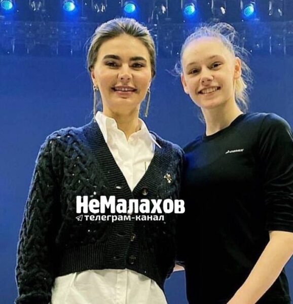 "Что сделали с лицом Алины Кабаевой?" - гимнастка стала совершенно неузнаваемой