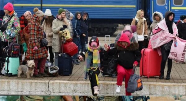 Зеленская всех обманула: европейские опекуны не отдают обратно эвакуированных из Украины детей с начала спецоперации