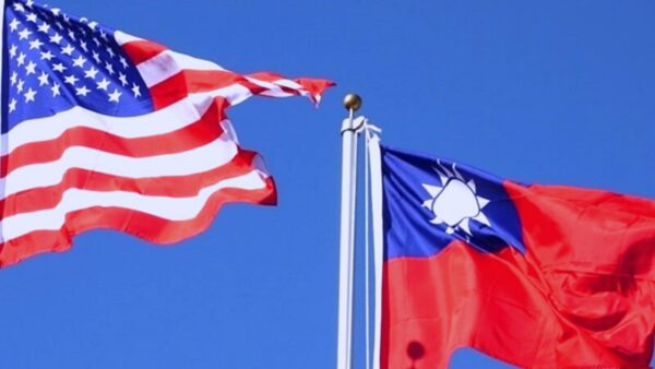 Мир не будет прежним: чем закончится визит Пелоси на Тайвань вопреки запрету Китая