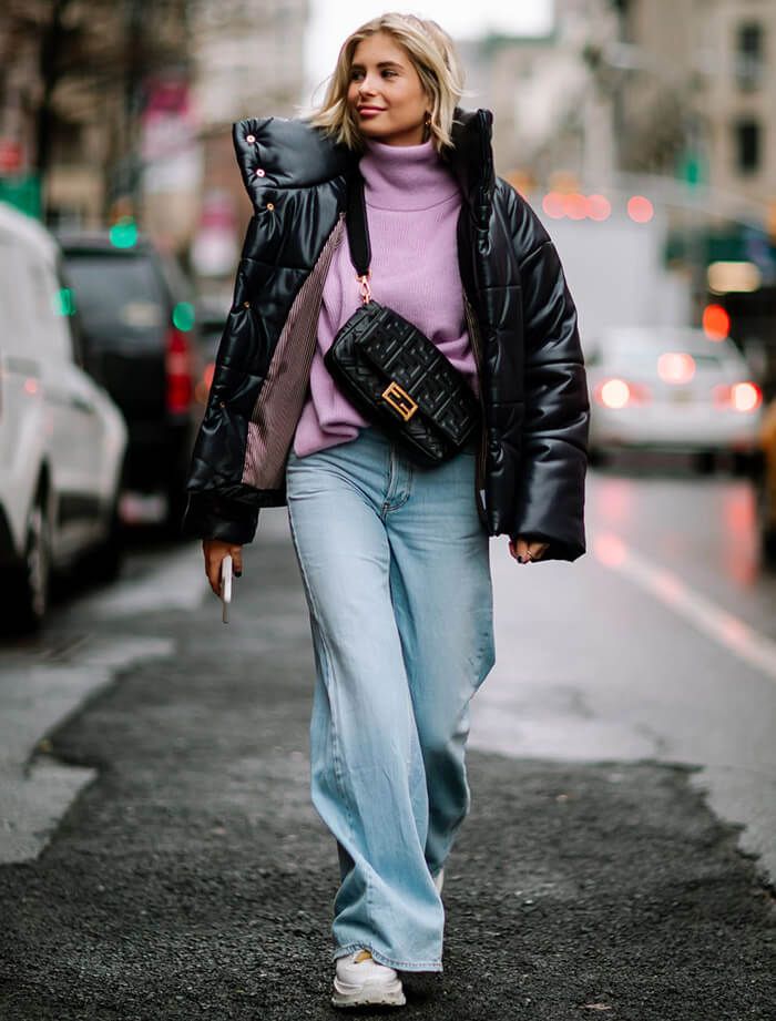 Самые модные фасоны женских джинсов на осень-зиму 2022-2023 - последние тенденции, фото, новинки
