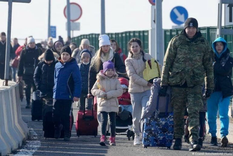 Беженки с украины фото